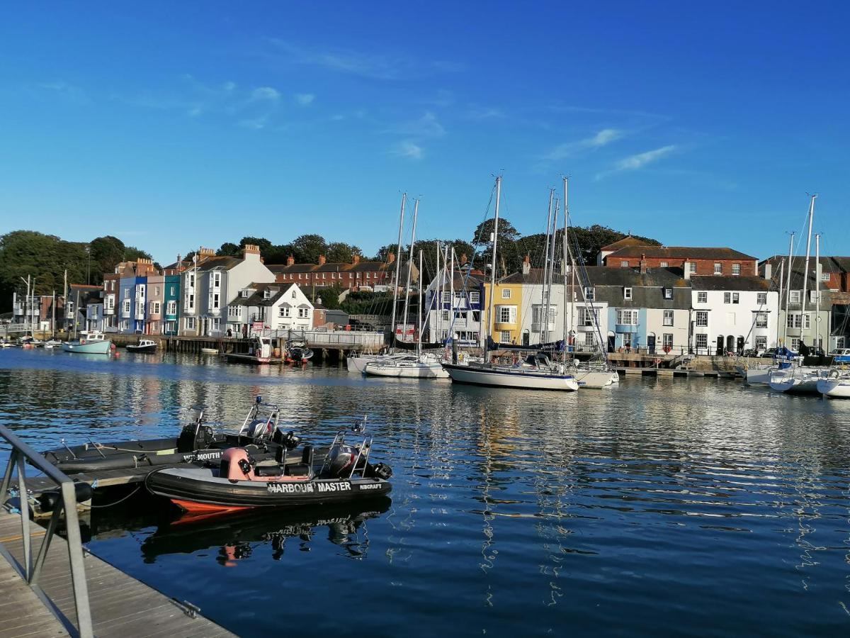 Sunrise View - Beachfront Apartment, Weymouth Buitenkant foto